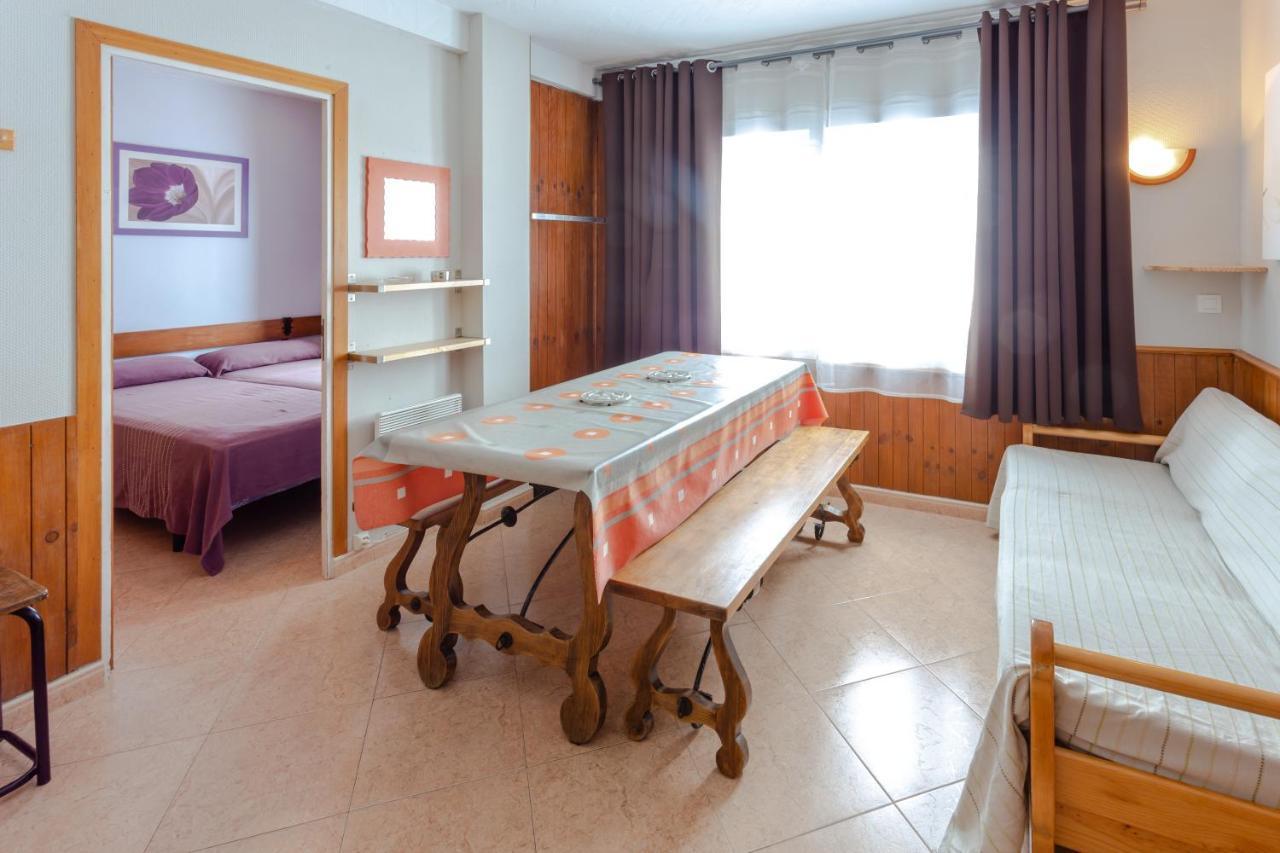 Meritxell Pedrous Pas De La Casa Esterno foto