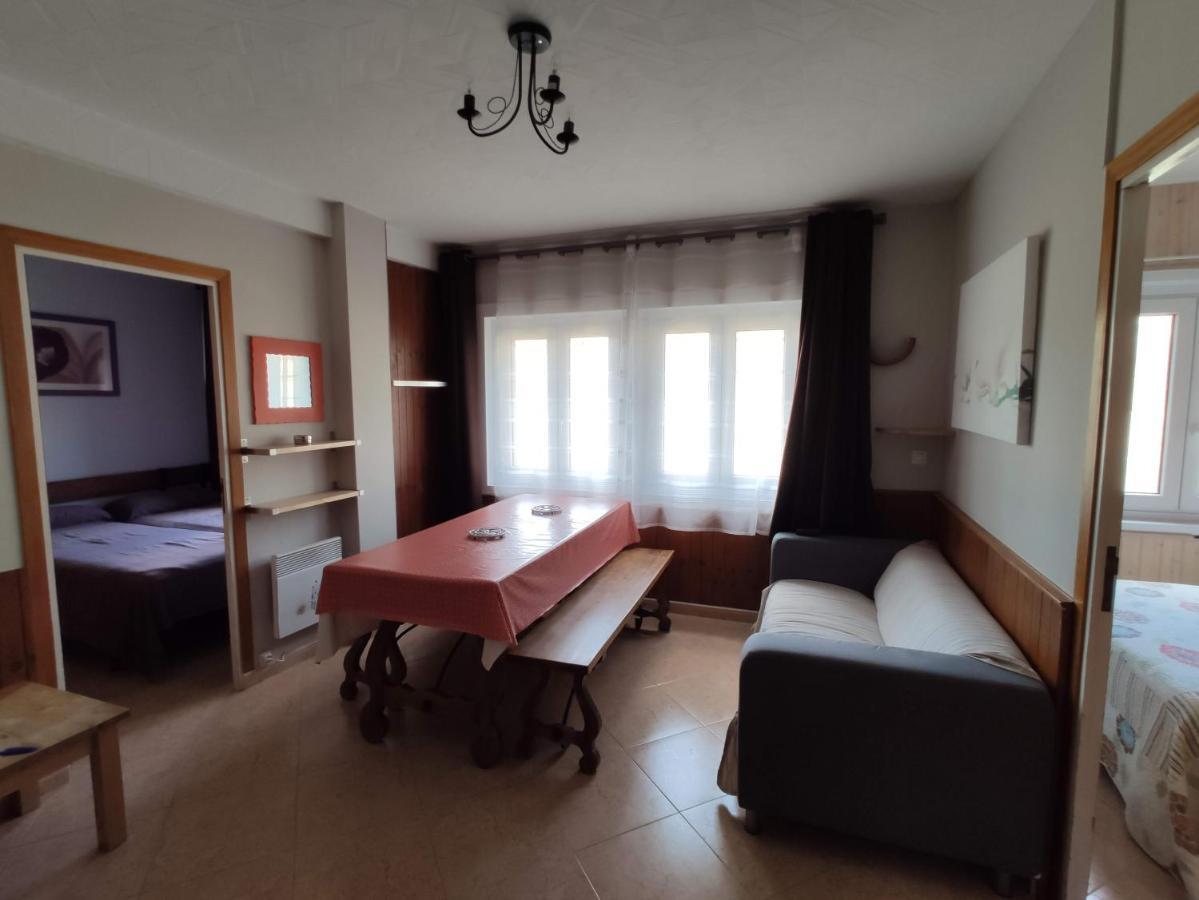 Meritxell Pedrous Pas De La Casa Esterno foto